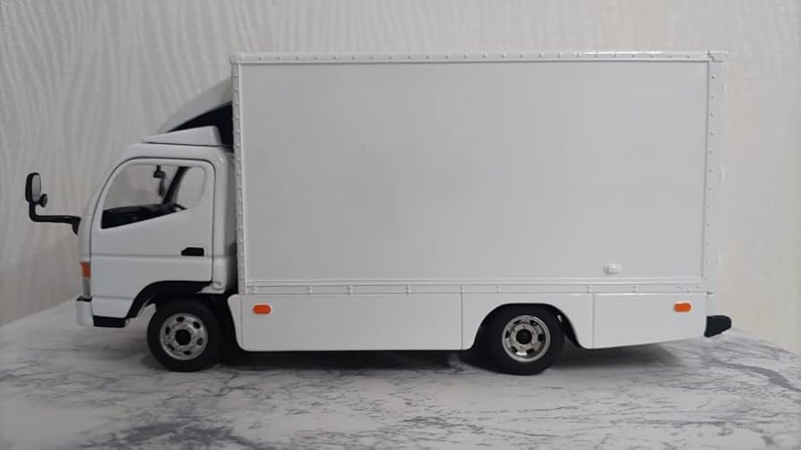 非売品キャンター1/43ミニカー 三菱ふそう 新型キャンター1/43 ミニカー 非売品 - メルカリ